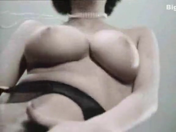 Richard Lemieuvre, Mika Barthel, David Hughes in classic xxx site