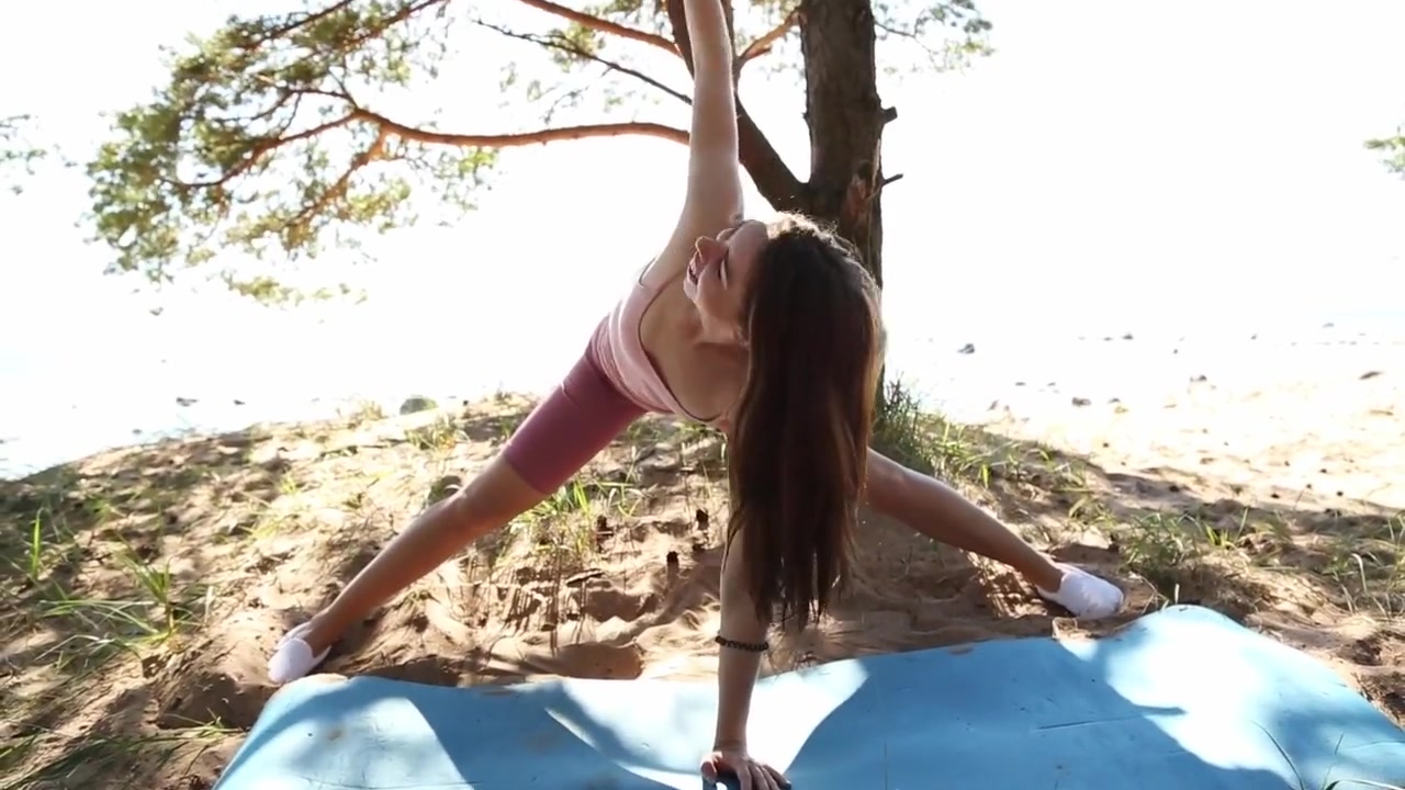 Rita Hideg The Flexible Gymnast Amazed All With Her Agility