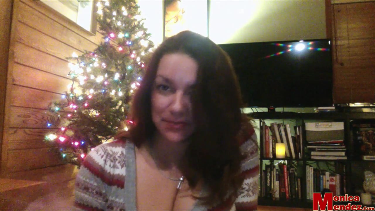 Monica Mendez - Christmas Sweater Webcam 1