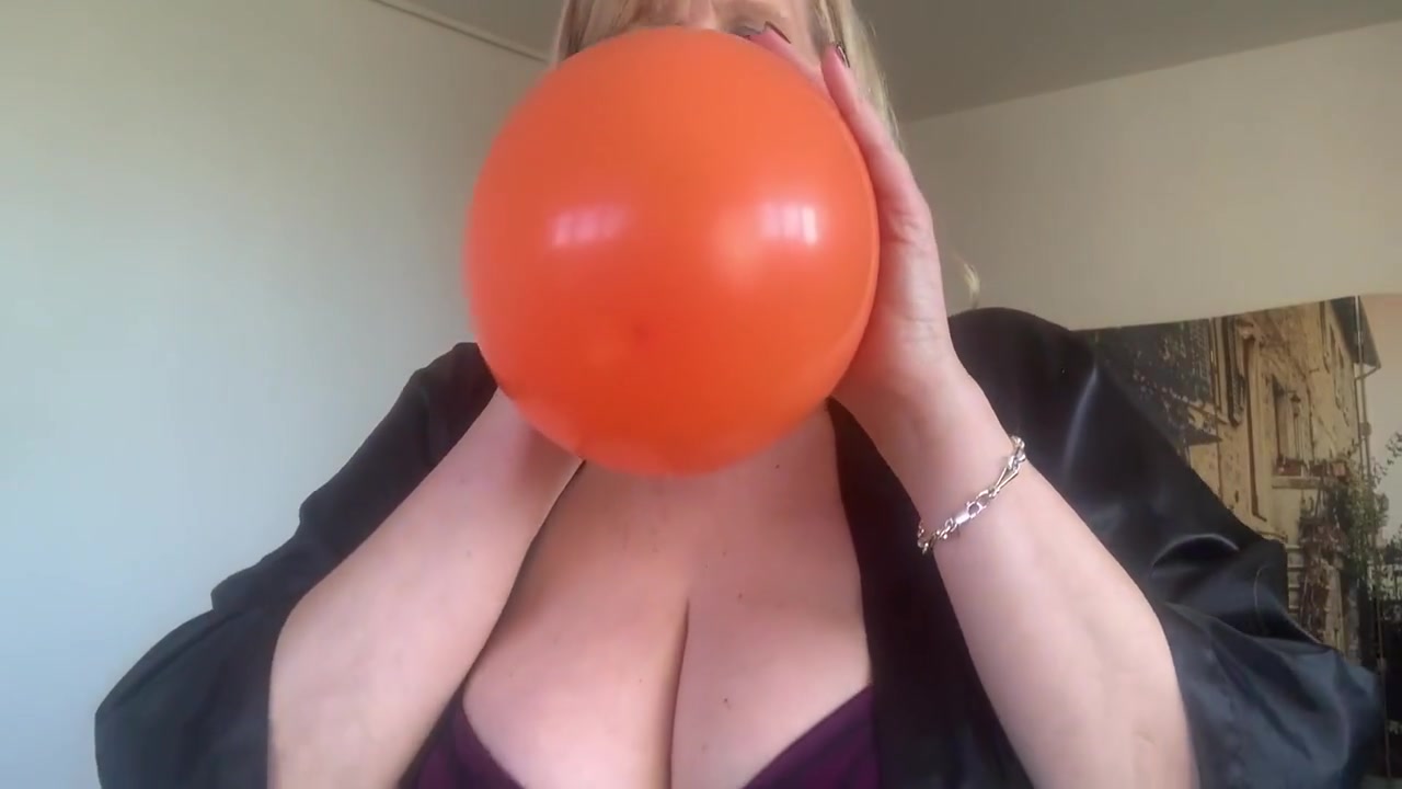 Balloon Fetish. Big Tit Mature Balloon Blowing And Popping