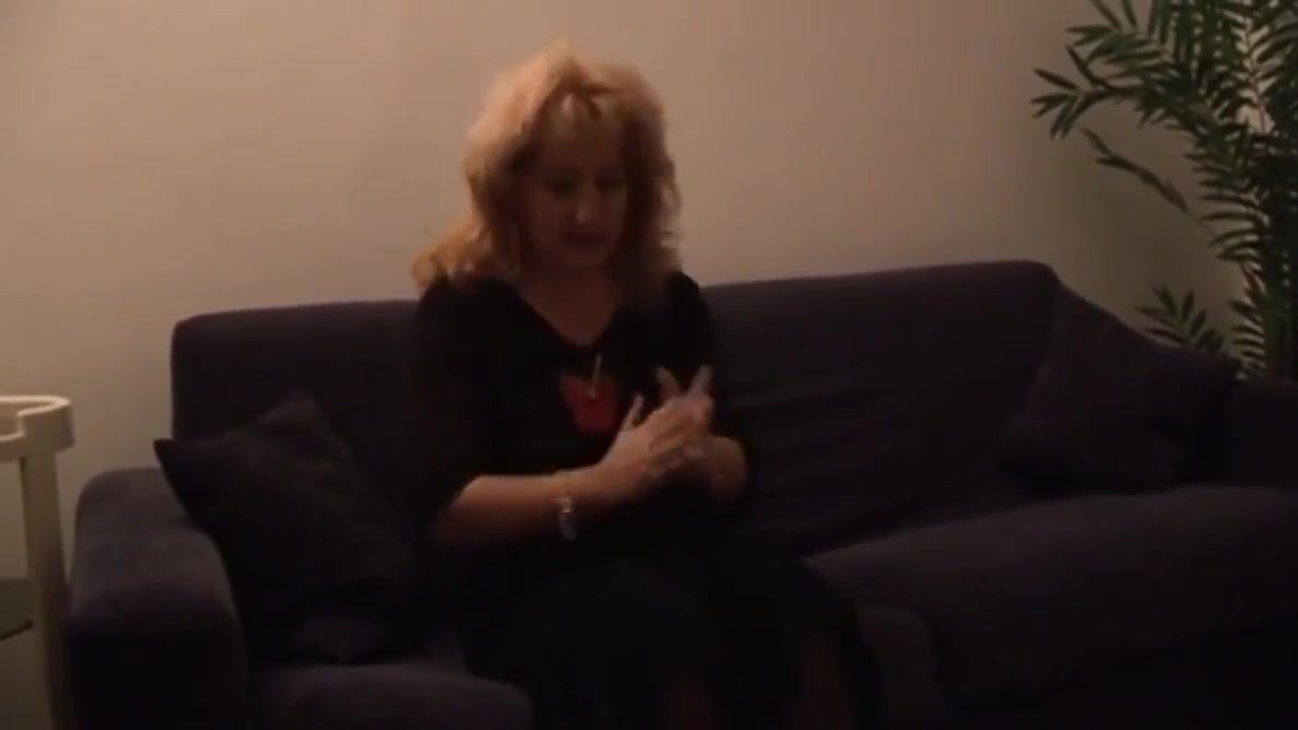 Blonde Milf Has A Real Big Cock Inside Her Pussy