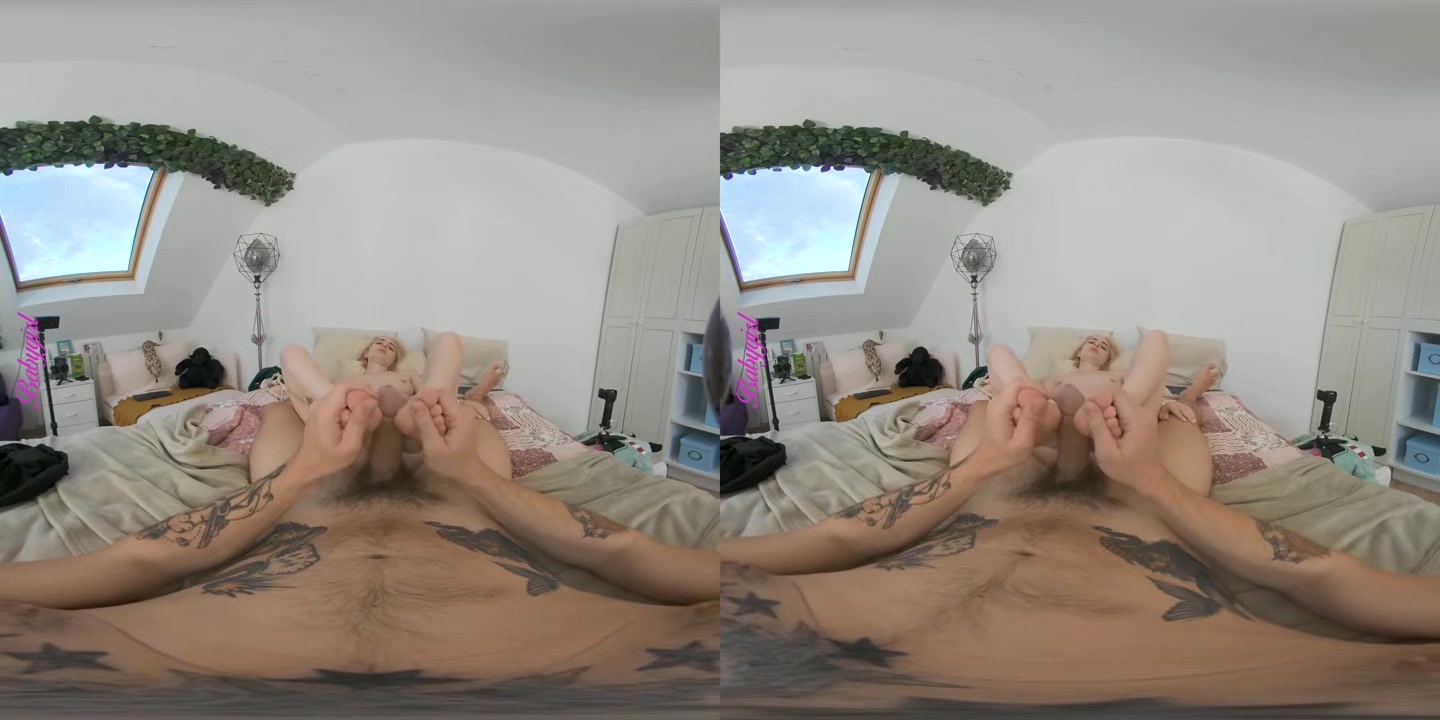Gamer GF Teen Rides Dick - perVRt