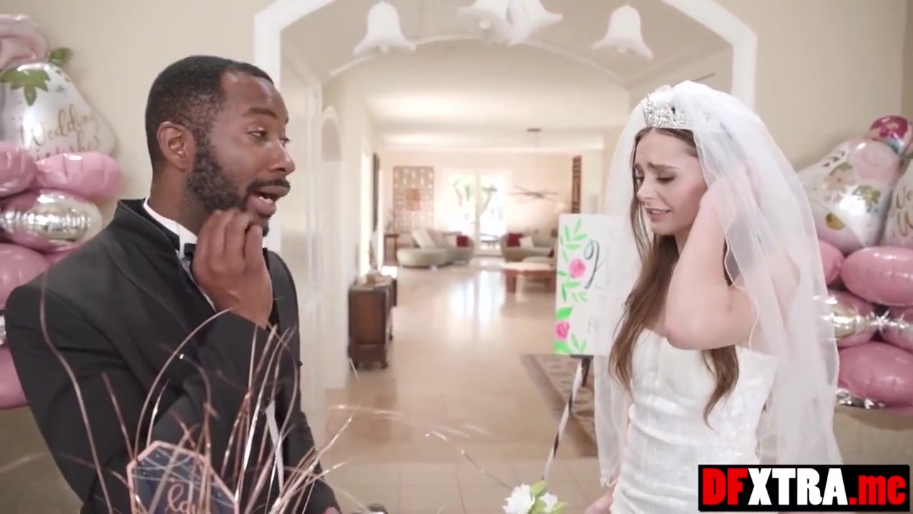 Aften Opal And Jovan Jordan - Petite Bride Orgy Humped Before Wedding