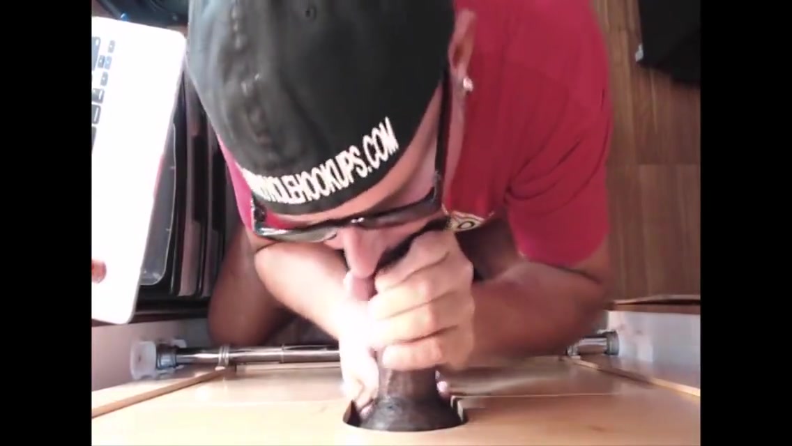 Gloryhole Dilf Tugs Ballsacks During Interracial Bj 7 Min