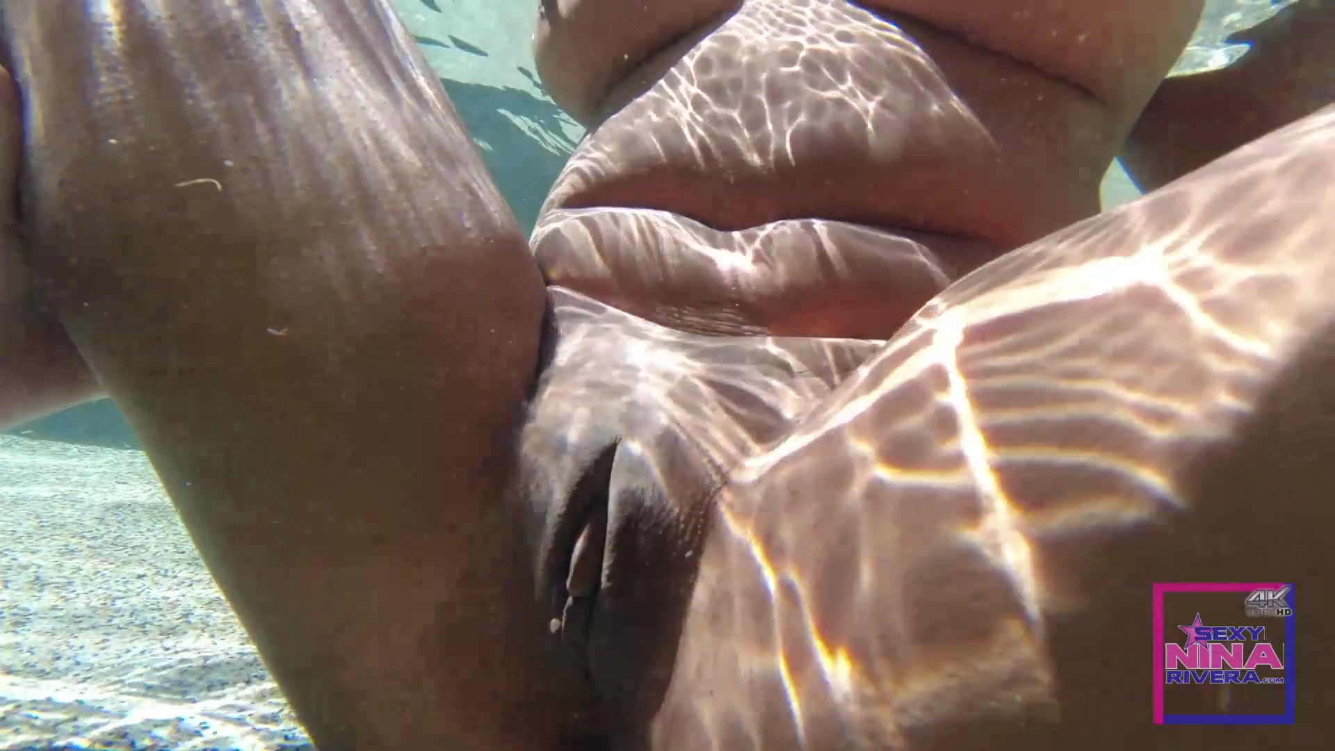Suck My Pussy Underwater 22 - Sexynina
