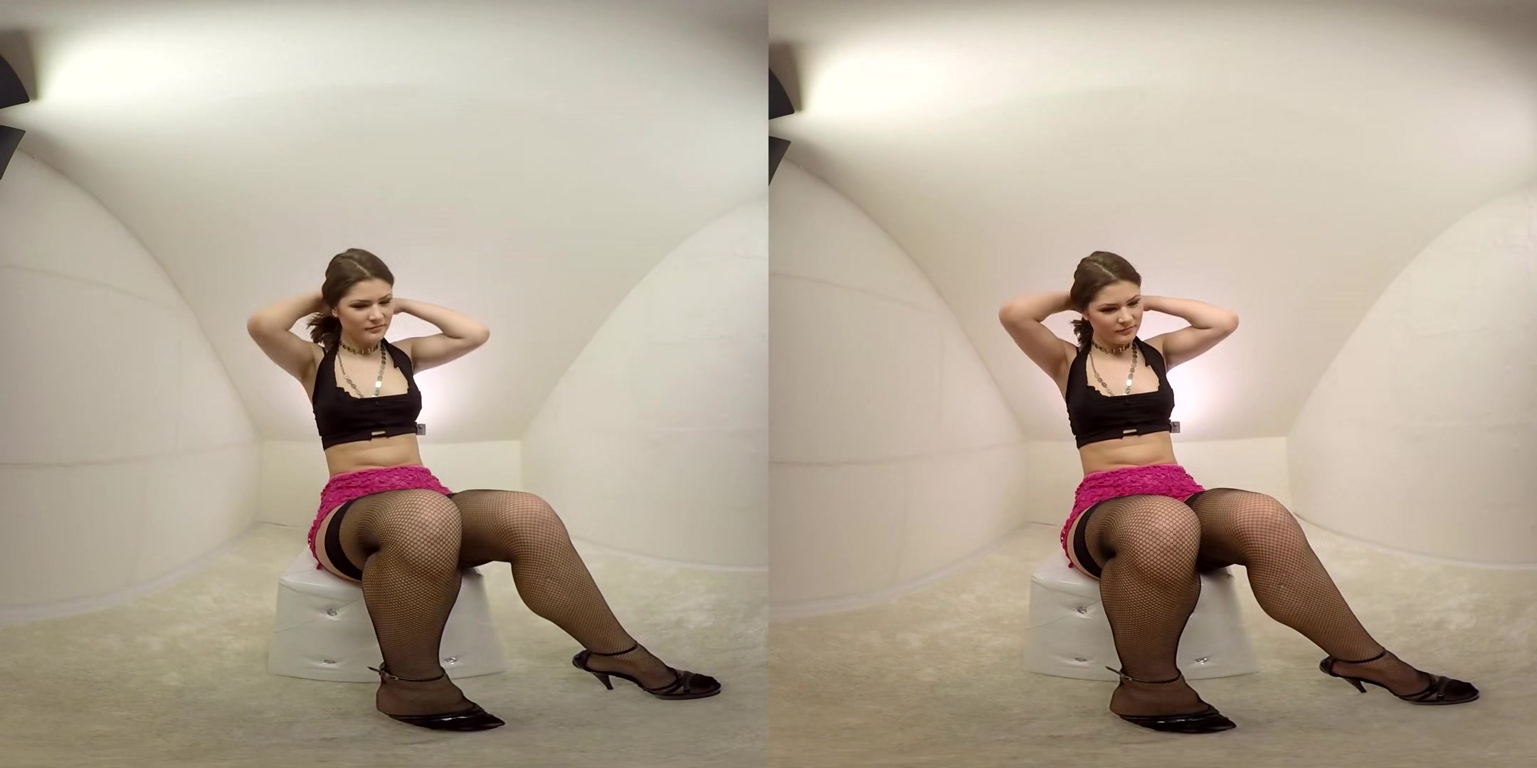 258 - Grace Carson - Solo Model Lingerie Toying