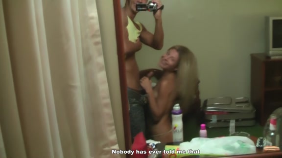 Blowjob in front of mirror
