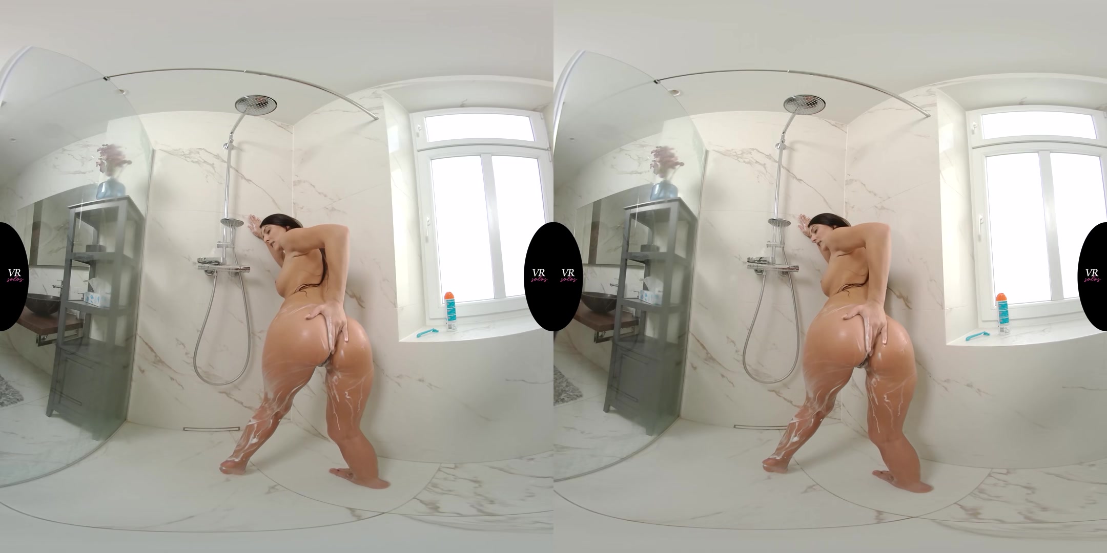 Join Katy Rose Under The Shower - VRsolos