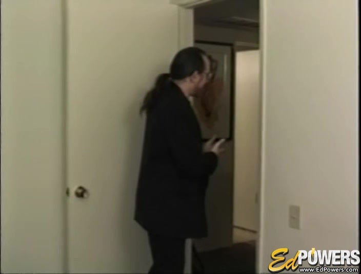 Vintage teenie fucks missionary style with casting agent