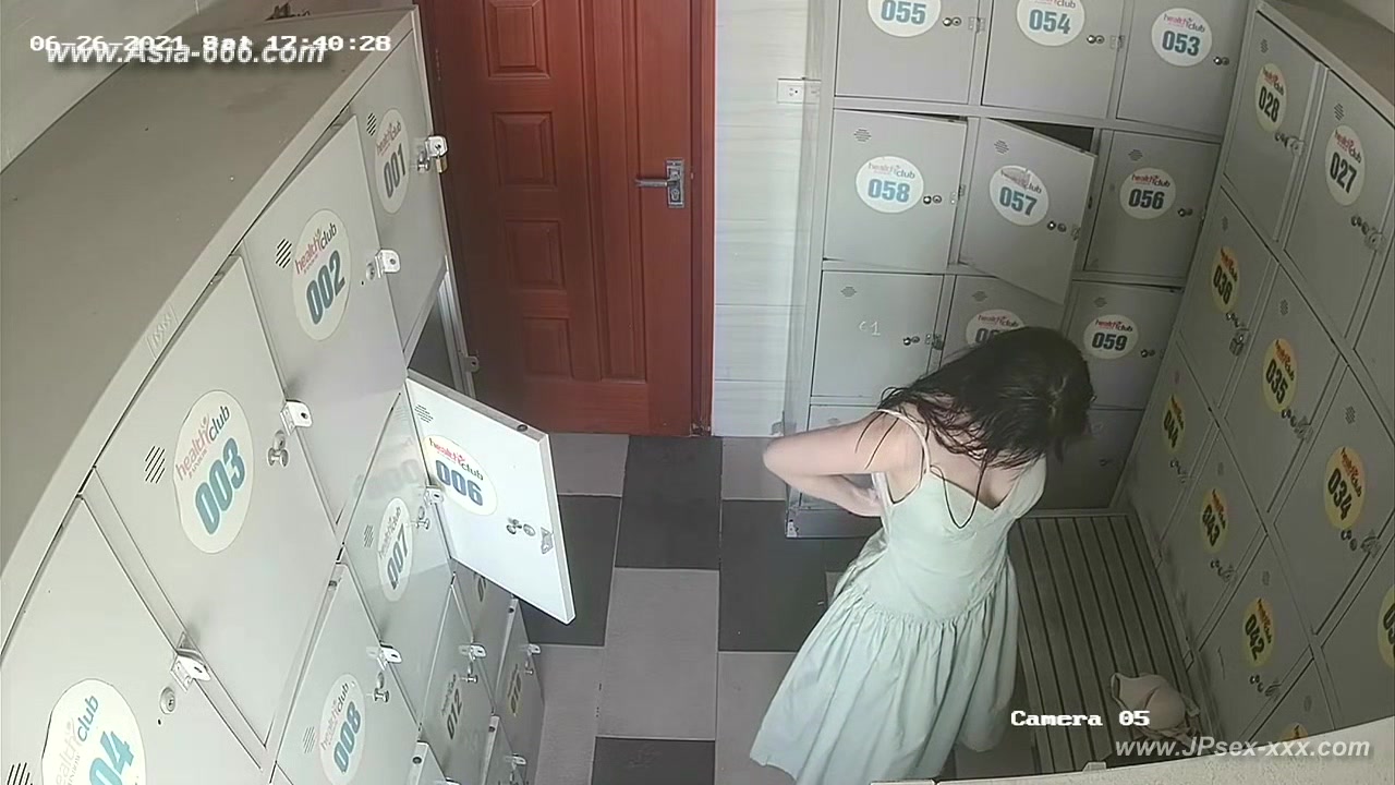 peeping chinese bath.***