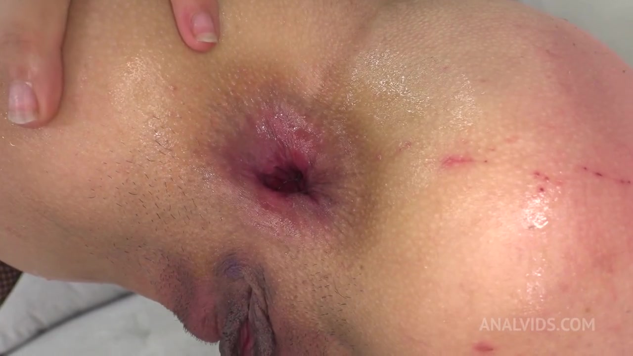 Double anal fucking 3on1 for Daniela Ortiz LTP004 - AnalVids