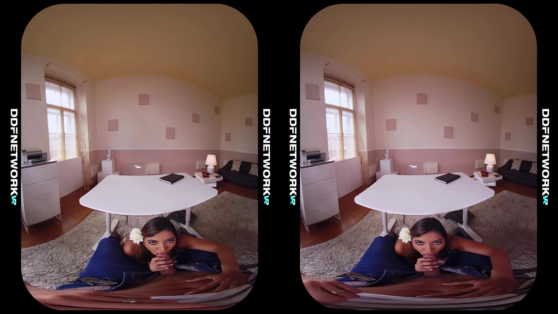 Frida Sante in Spanish Sex Sessions - DDFNetworkVR