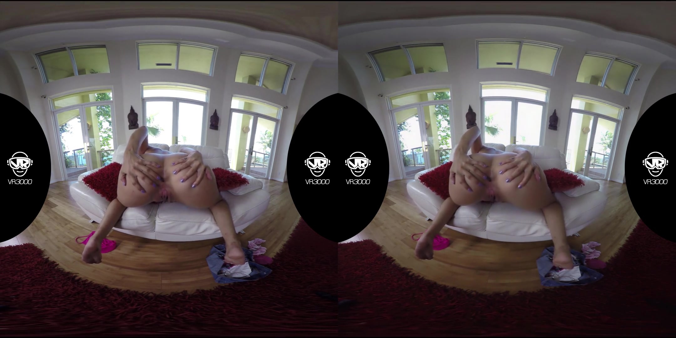 Eden Sinclair in Bayside Booty - VR3000
