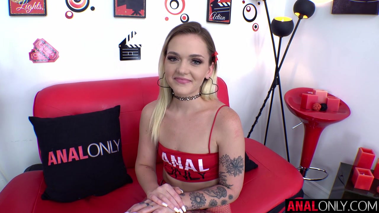 Joey Needs Her Booty Banged