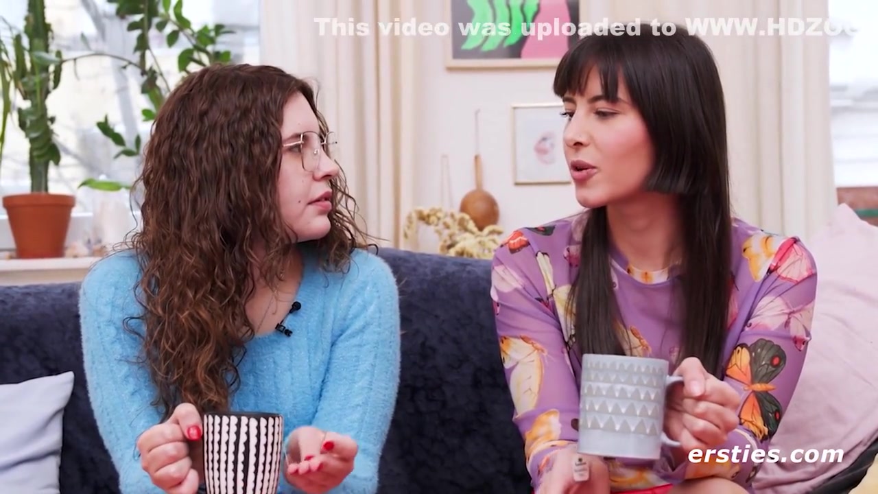 Two Sexy Women Show One Guy How To Satisfy