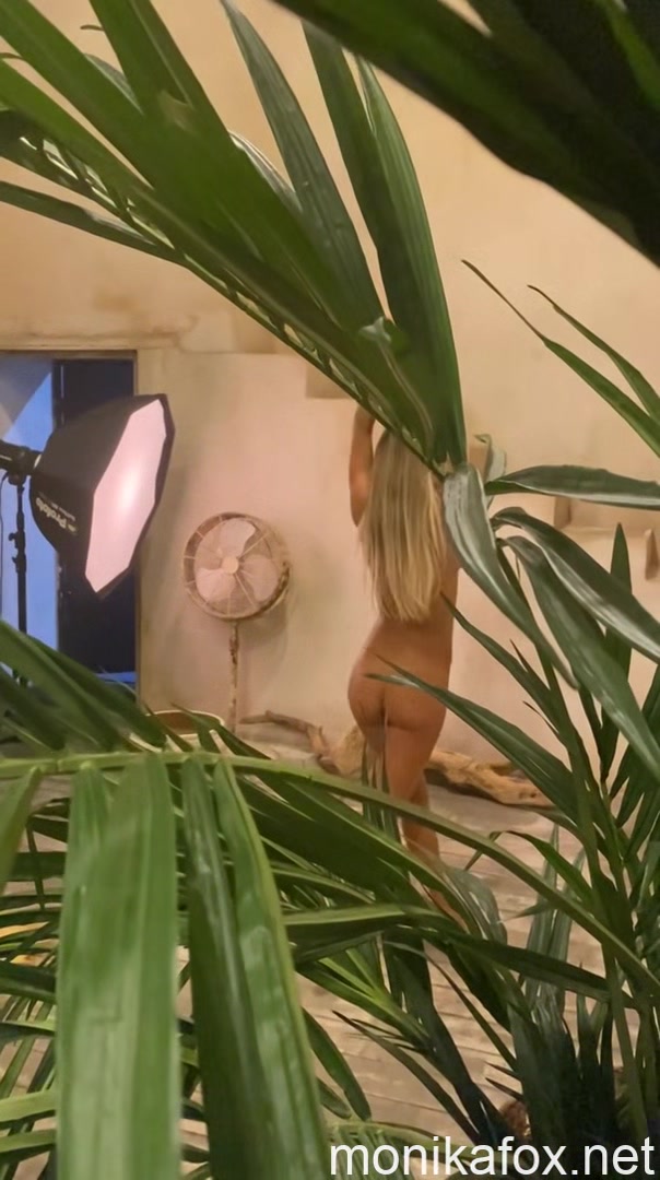 Monika Fox Mexican Heat Photoshoot Backstage - Monikafox