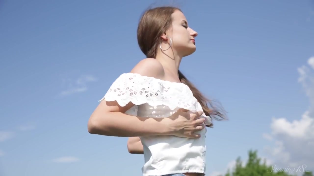 Beautiful Wild Girl Julianna Fingers Her Tight Wet Pussy Outdoors!