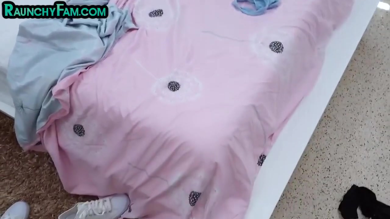 Stepsis Got Caught Masturbating And Fucked In Pov