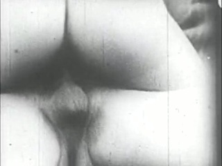 Retro Porn Archive Video: Femmes seules 1950's 06