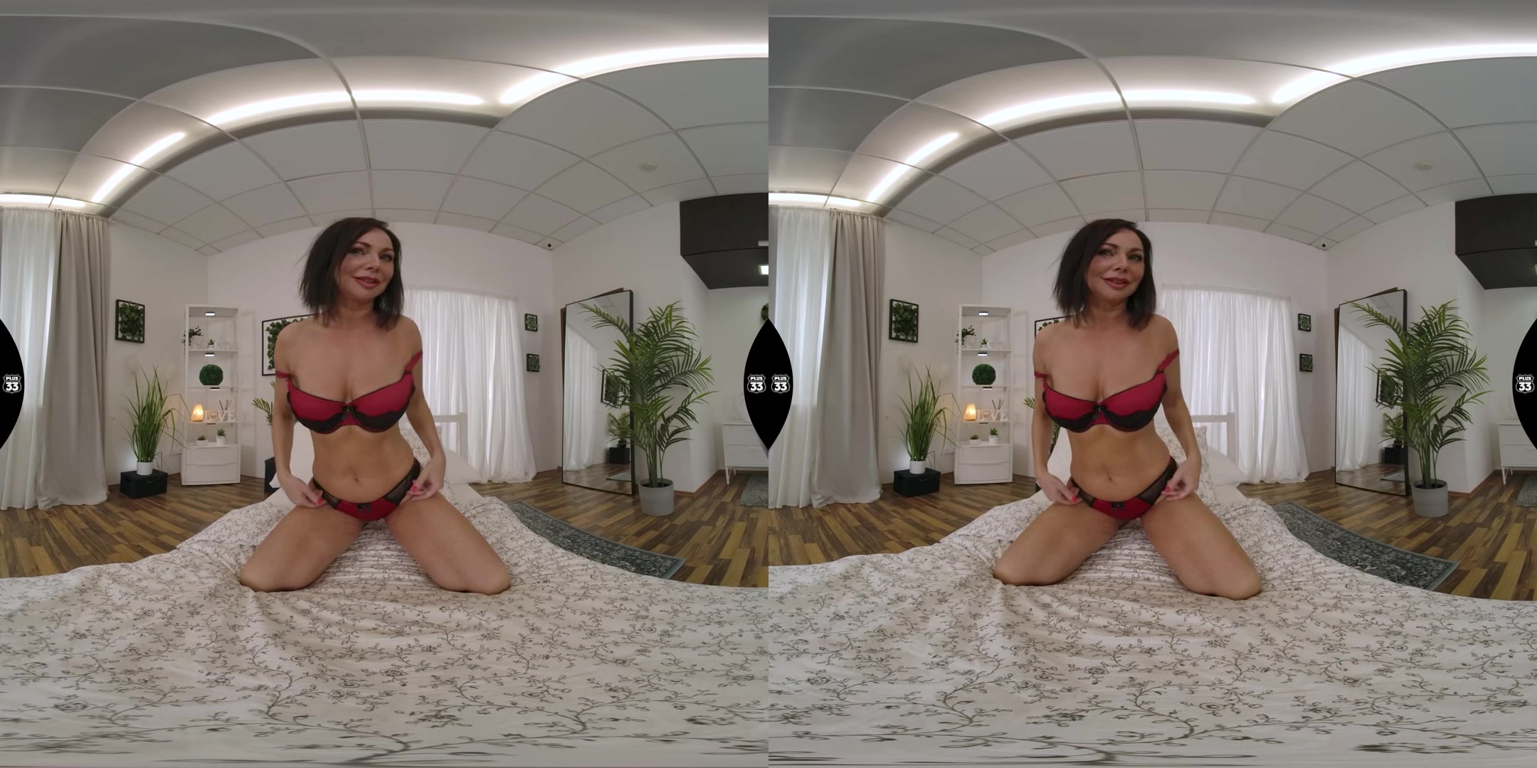Victoria West - +33 - Vr Porn Video