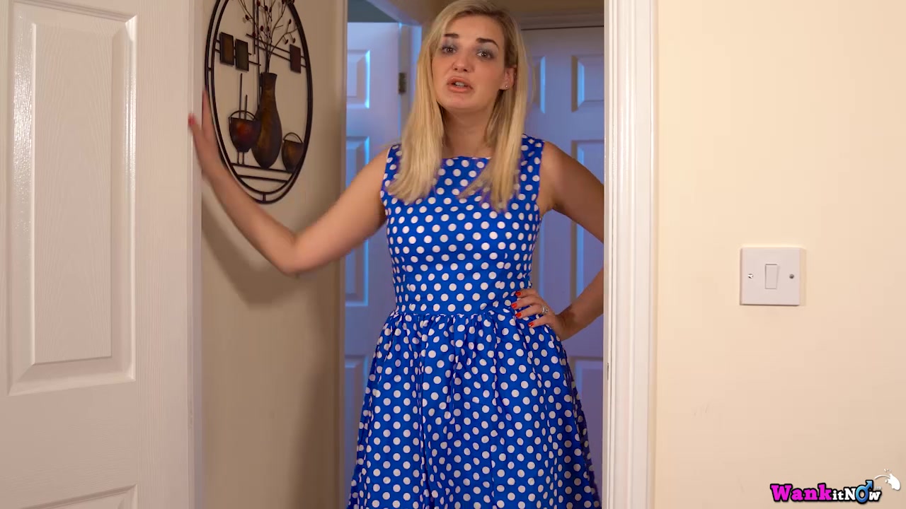 Dolly - Sperm Donation - Sexy Videos - WankitNow