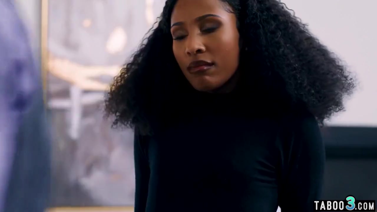 Olivia Jay - Petite Ebony Made Love Hard By An Old Dude