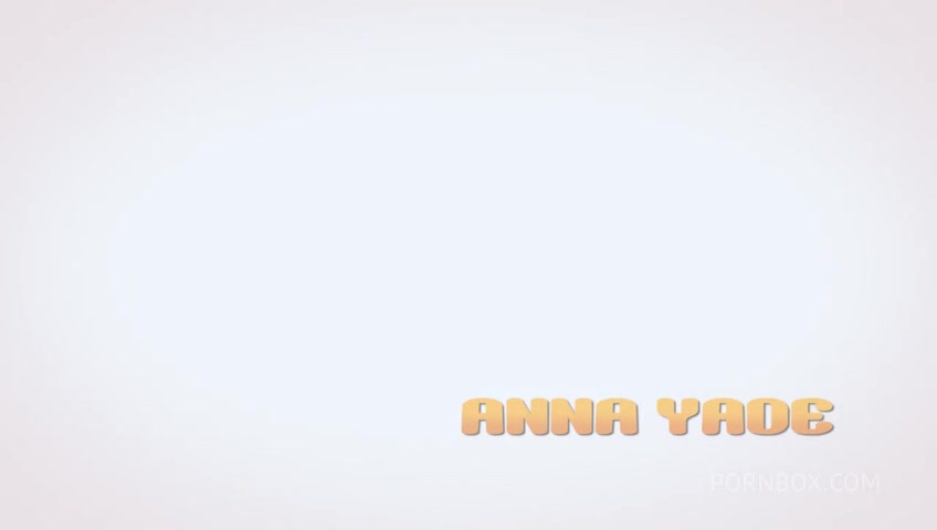 Wet And Pissy - Sprinkling Anna - PissVids