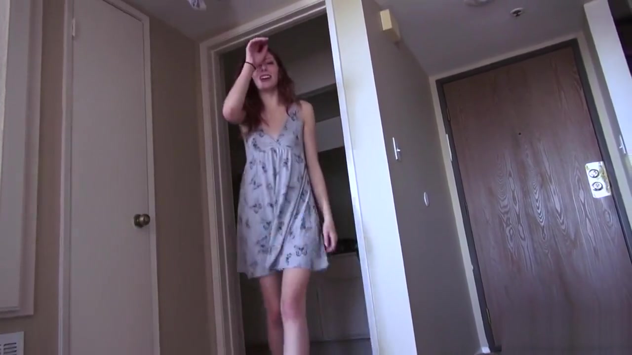 Redhead teen 18+ Gets James Deen Punishment To Her Pussy In The Shower