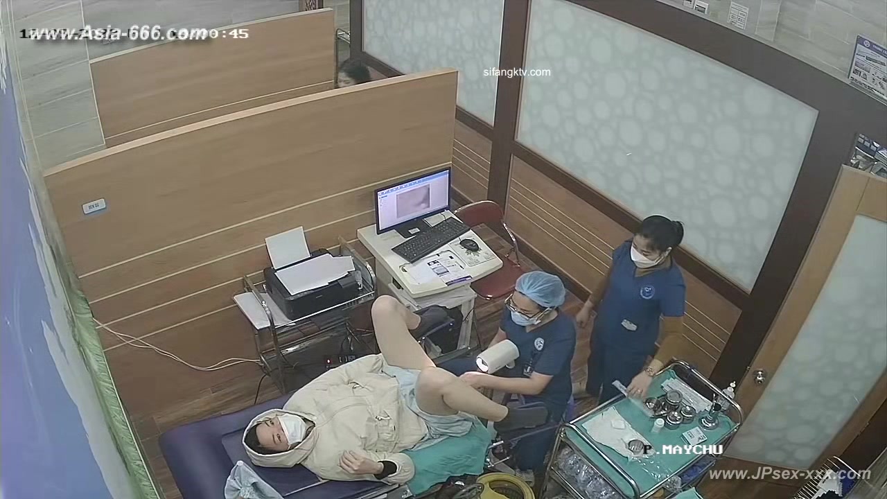 Peeping Hospital patient.27