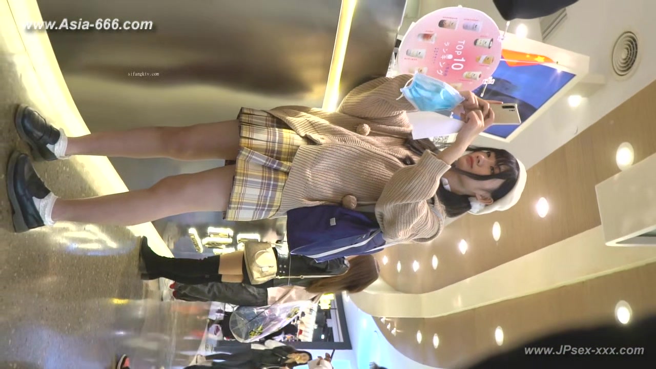 peeping chinese amateur upskirt.129
