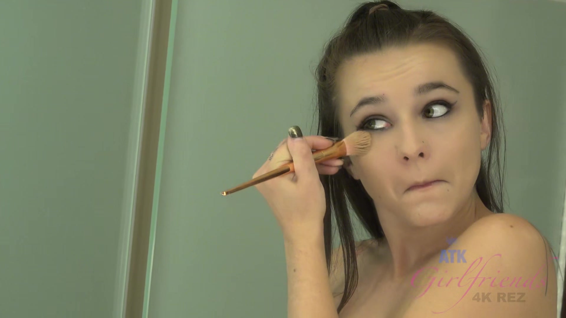 Virtual Vacation In Las Vegas With Kharlie Stone 1/3