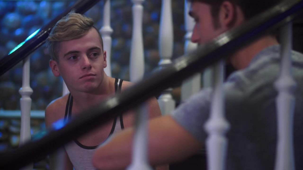 Helix muscle jock Luke Wilder tops newcomer Clay Turner bareback