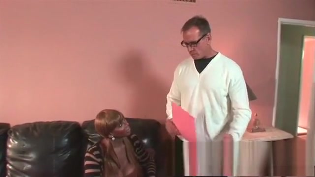 Paris Pirelli ass banged For A Babysitter Job