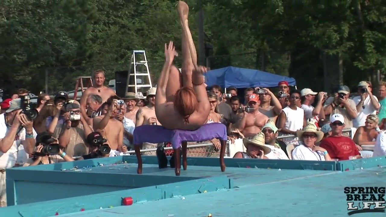 Naked Stage Show at Nudes a Poppin - SpringbreakLife