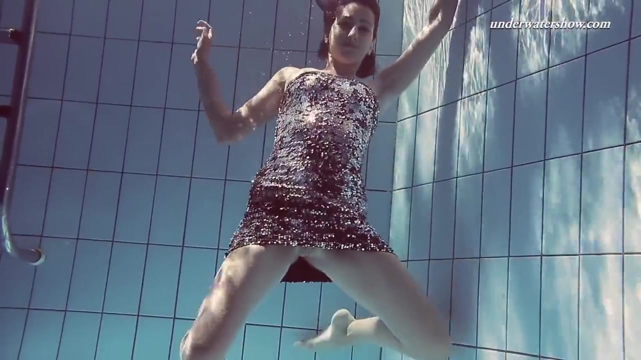 Sima Shows Her True Nature Underwater
