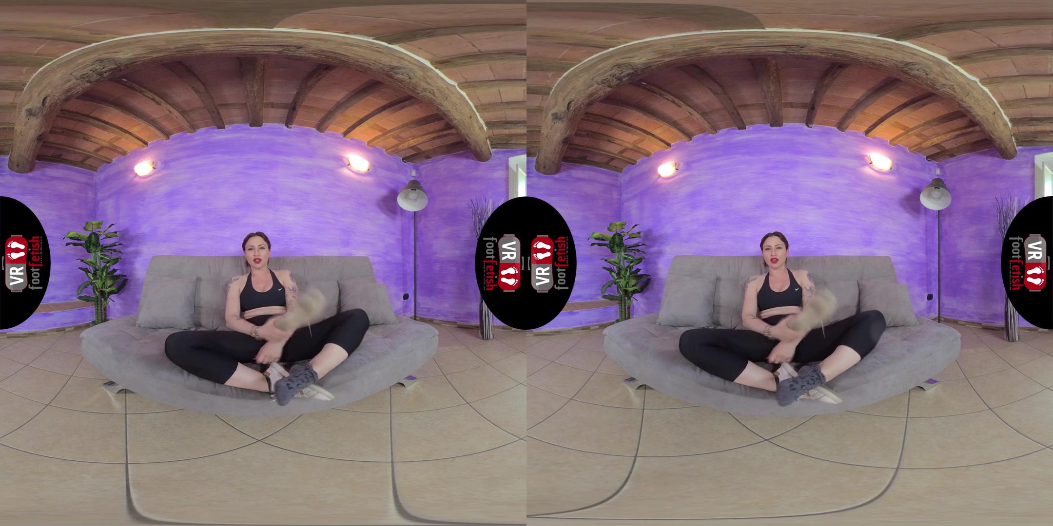 Sexy Ammalia Wants You To Smell Her Sweaty Feet Odor - VRFootFetish