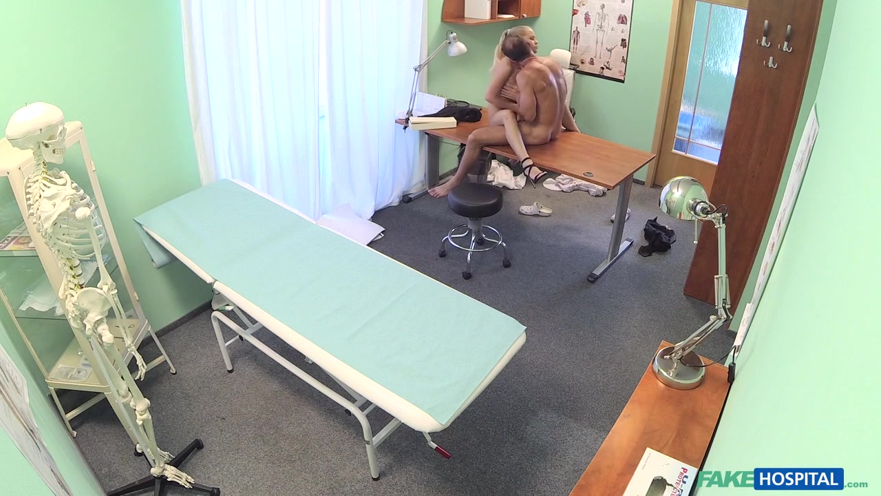 Silvie in Hot slim girl with great tits learns she is a squirter - FakeHospital