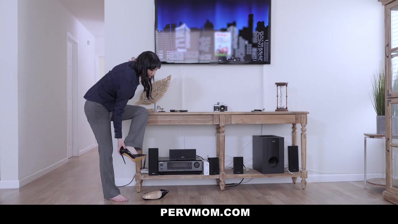 PervMom - Horny Stepmom Gets Pounded by Stepson