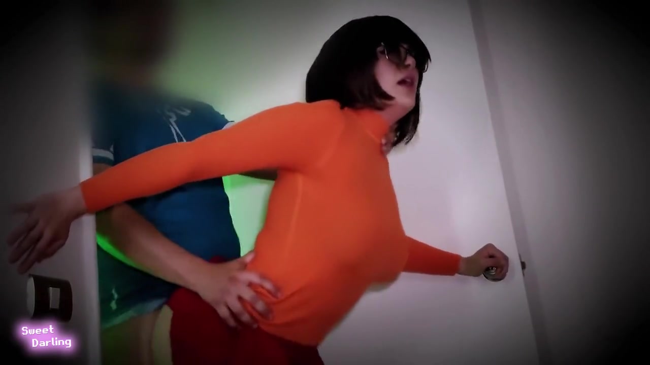 Velma Cosplay Fucked Hard At Halloween - Sweetdarling