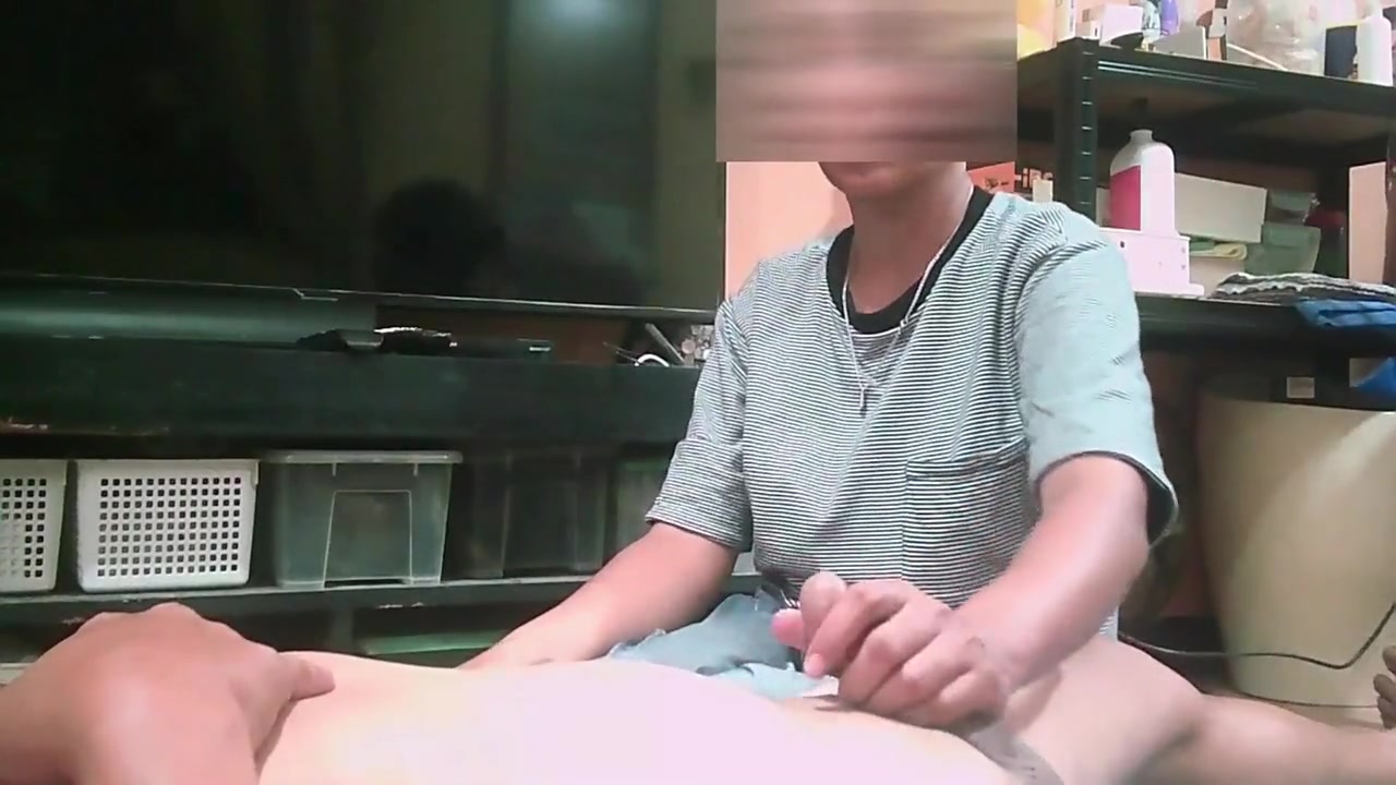 A Happy Ending Blow Job During Massage
