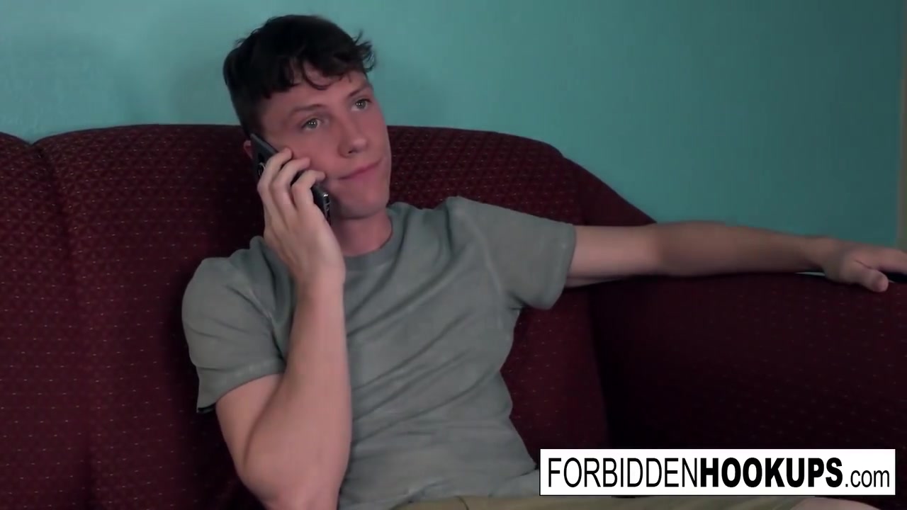 Brunette Gets Fucked By Her Stepbrother