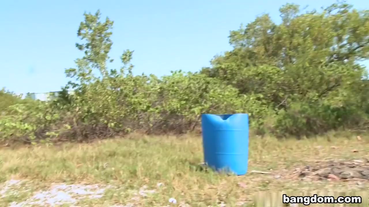 Cast Away and lick My Pussy