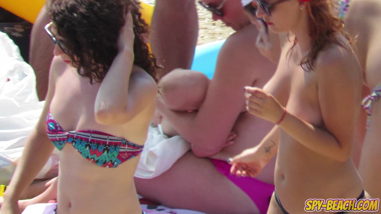GORGEOUS Topless Amateur Horny Topless teen 18+ Video