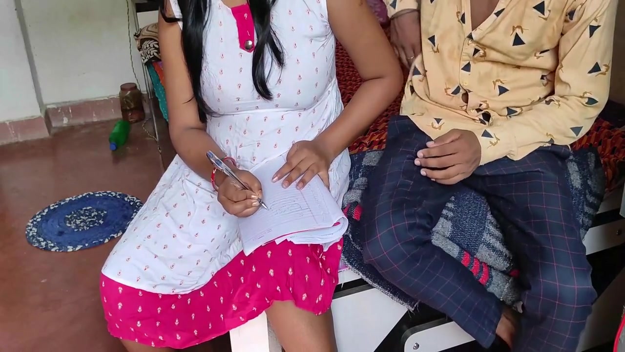 Study Kar Rhi Beti Ko Ne Ptakar Chuda - Desi Girl Fucking Hardcore