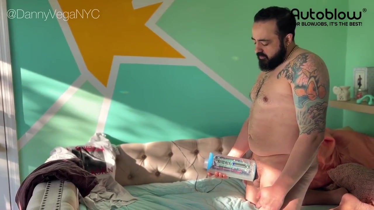 Danny Vega Gets Himself Off To Autoblow Ultra