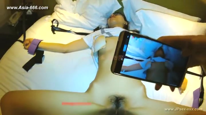 chinese man fucking gril.24