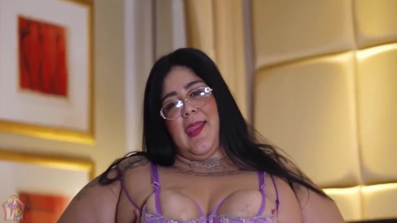 L A S And Crystal Blue In Gets Fucked By Rich Pornstar At The Venetian Hotel In Vegas 5 Min