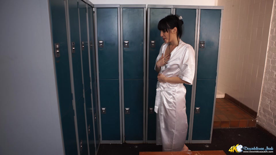 Charlie Elaine in Ill Let You Wank - DownblouseJerk