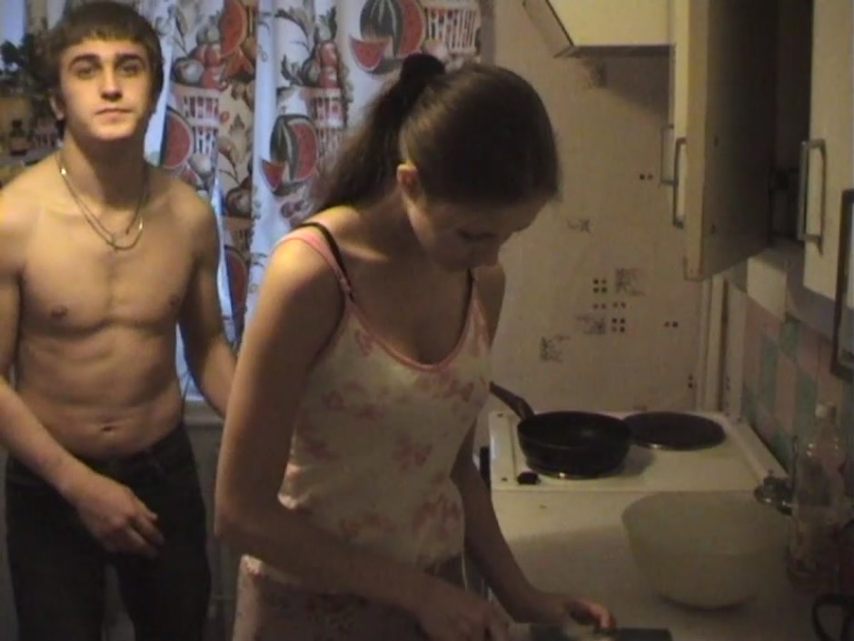 Esmeralda in amateur wife having hardcore sex with her hubby