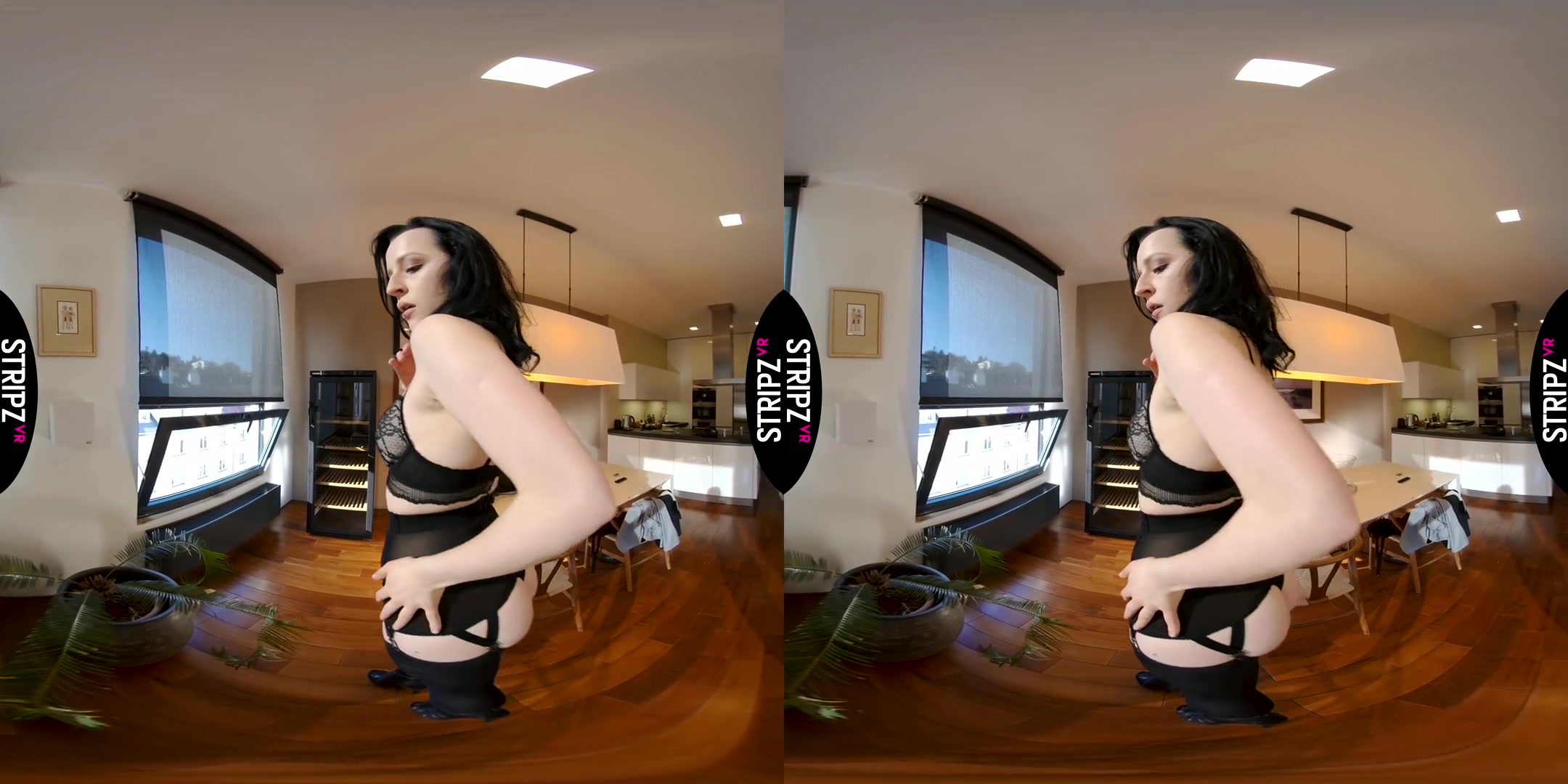 Quinn Lindemann in Dark Beauty - StripzVR